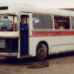 September 1999 - the rope was the 'transmission', the 'motive power' a few strong men! For fairly obvious reasons, the photo was not taken by me, but by Ian Hunter. Hmmm...still dirty as well! Further details about this vehicle are being added to this <a href="http://sax1g.com/" rel="noopener noreferrer" target="_blank">website</a>. Bristol RELH SAX1G -1999